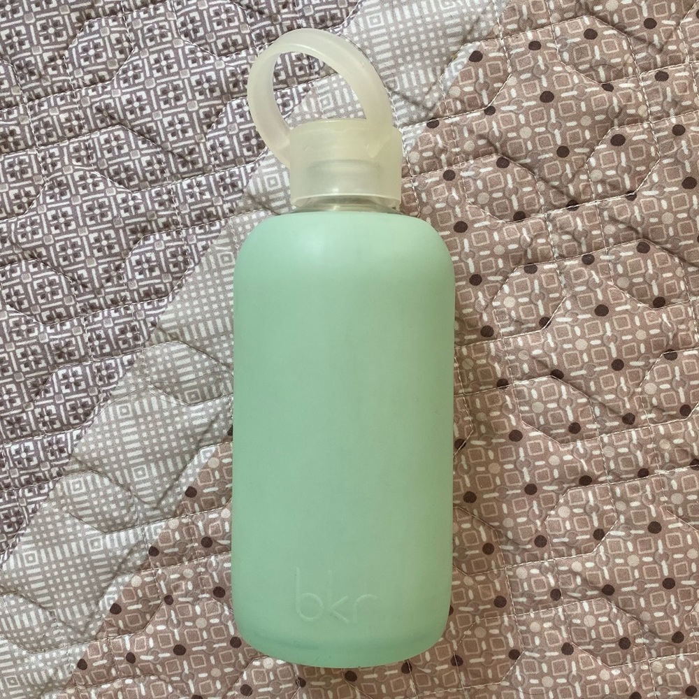 Bkr Glass and Silicone Water Bottle - 500ml Light Teal (Chip)